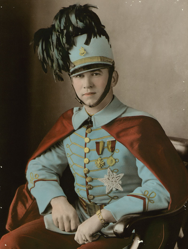 King Antonio IX (1927) - Sterling C. Burke King Antonio IX (1927) - Sterling C. Burke