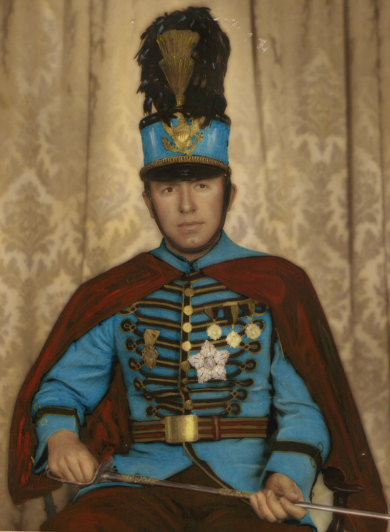 King Antonio XIX (1937) - Lewis Hart King Antonio XIX (1937) - Lewis Hart