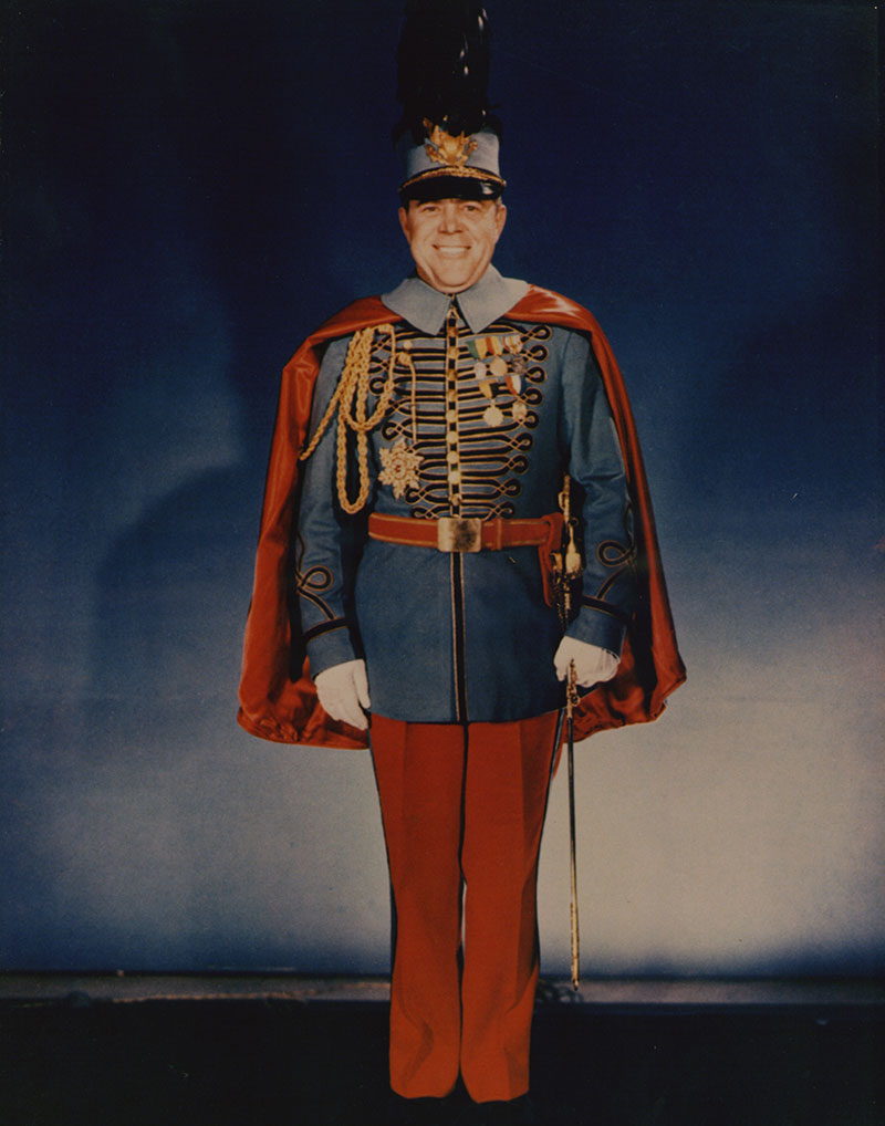 King Antonio XXV (1947) - Sam Bell Steves King Antonio XXV (1947) - Sam Bell Steves